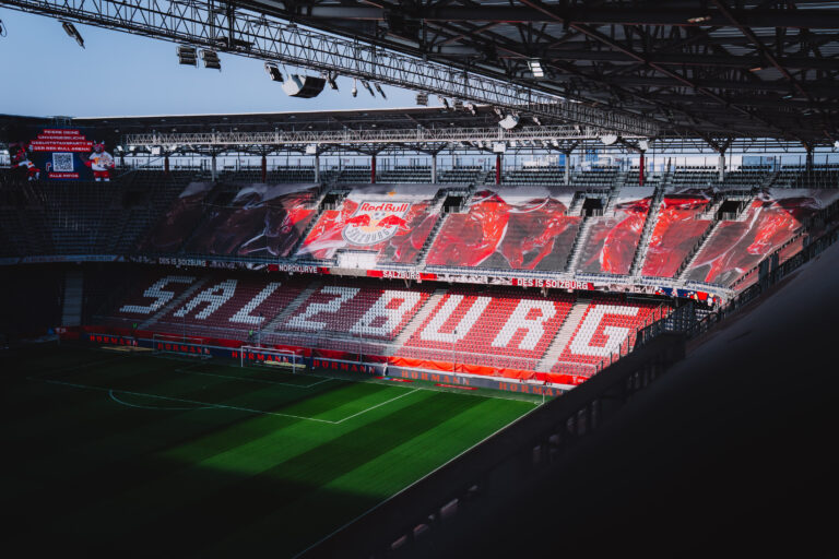 Innenansicht der Red Bull Arena vor einem Heimspiel des FC Red Bull Salzburg